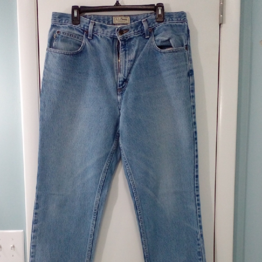 L.L. Bean Light Blue Relaxed Jeans 35x34
